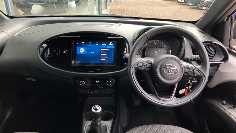 Toyota Aygo X 1.0 VVT-i Edge 5dr Petrol Hatchback